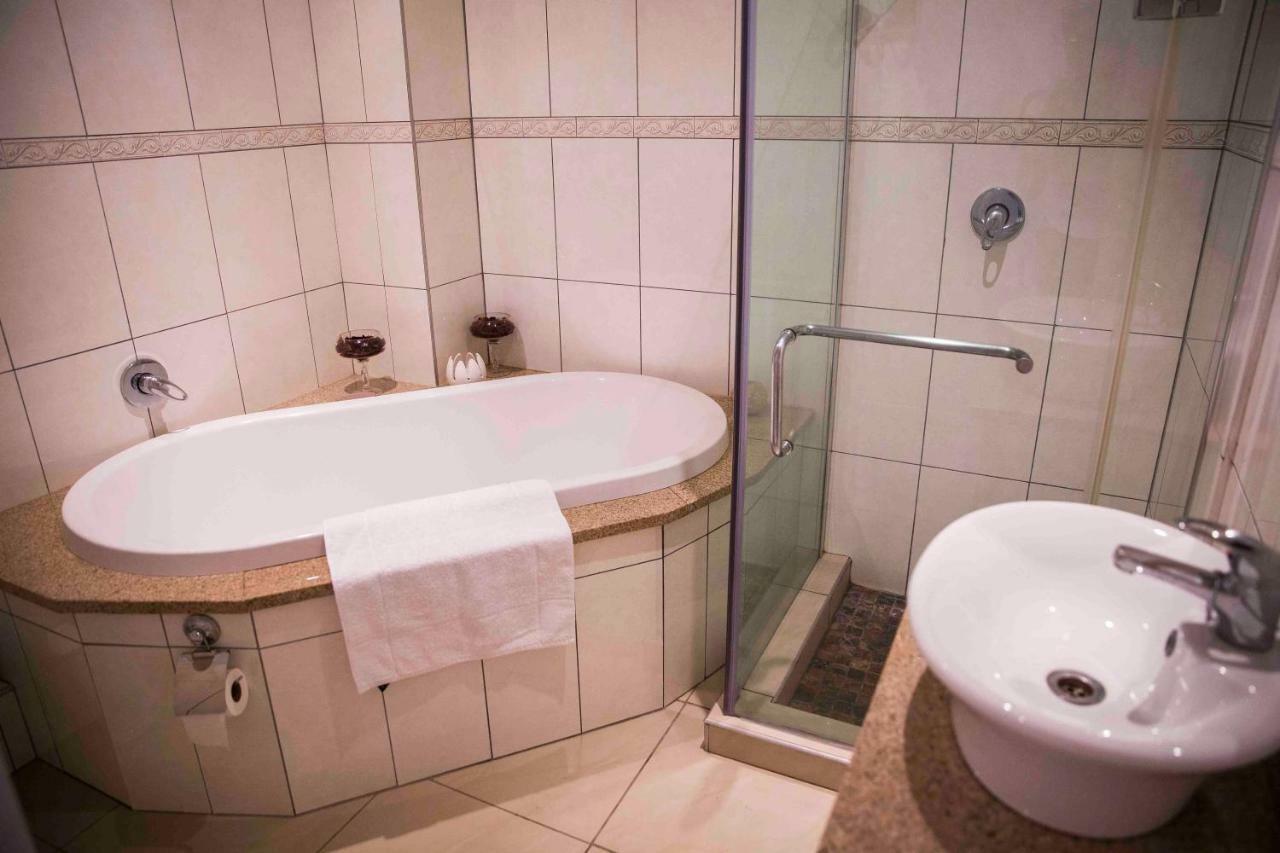 Palmwood Guesthouse Amanzimtoti Luaran gambar